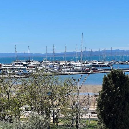 Apartamento Frente Al Mar Roses Exterior photo