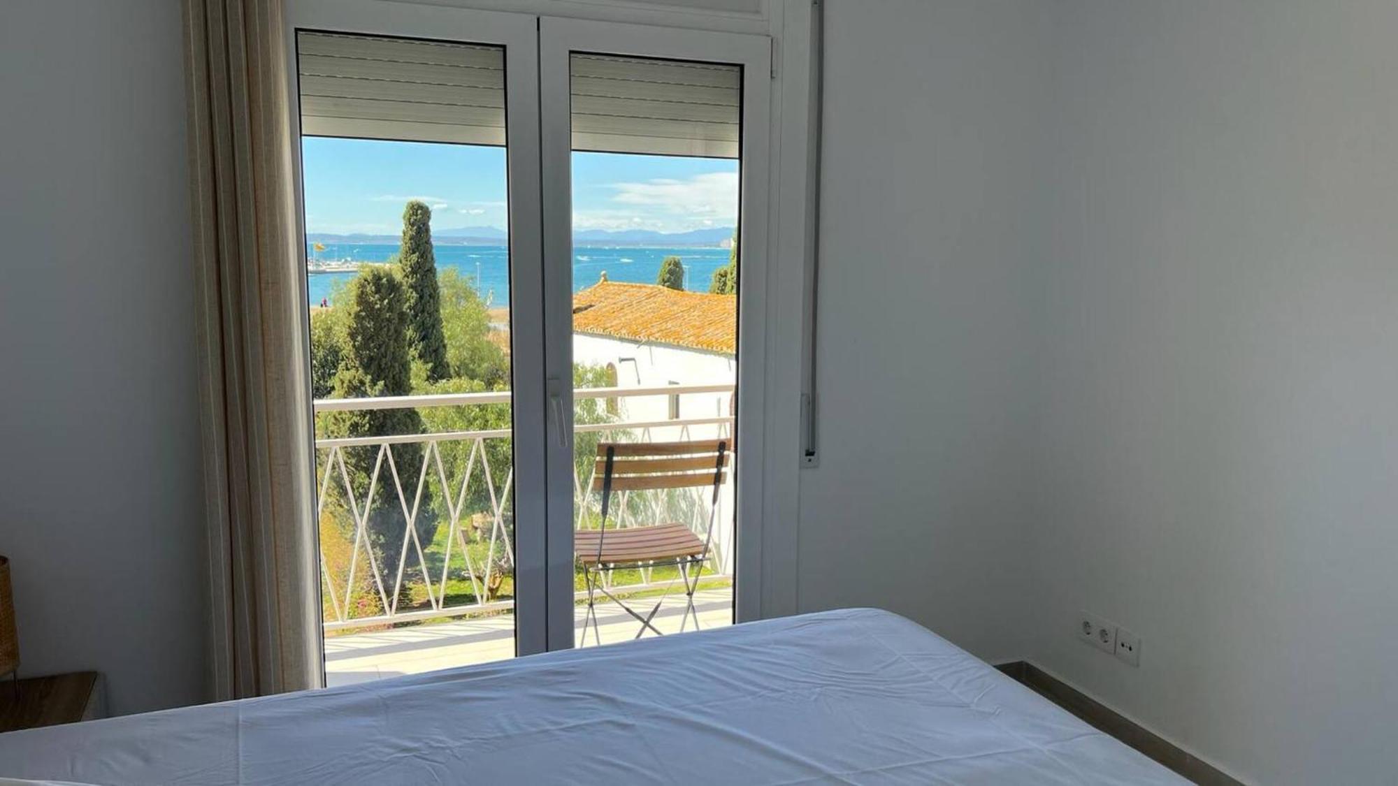 Apartamento Frente Al Mar Roses Exterior photo