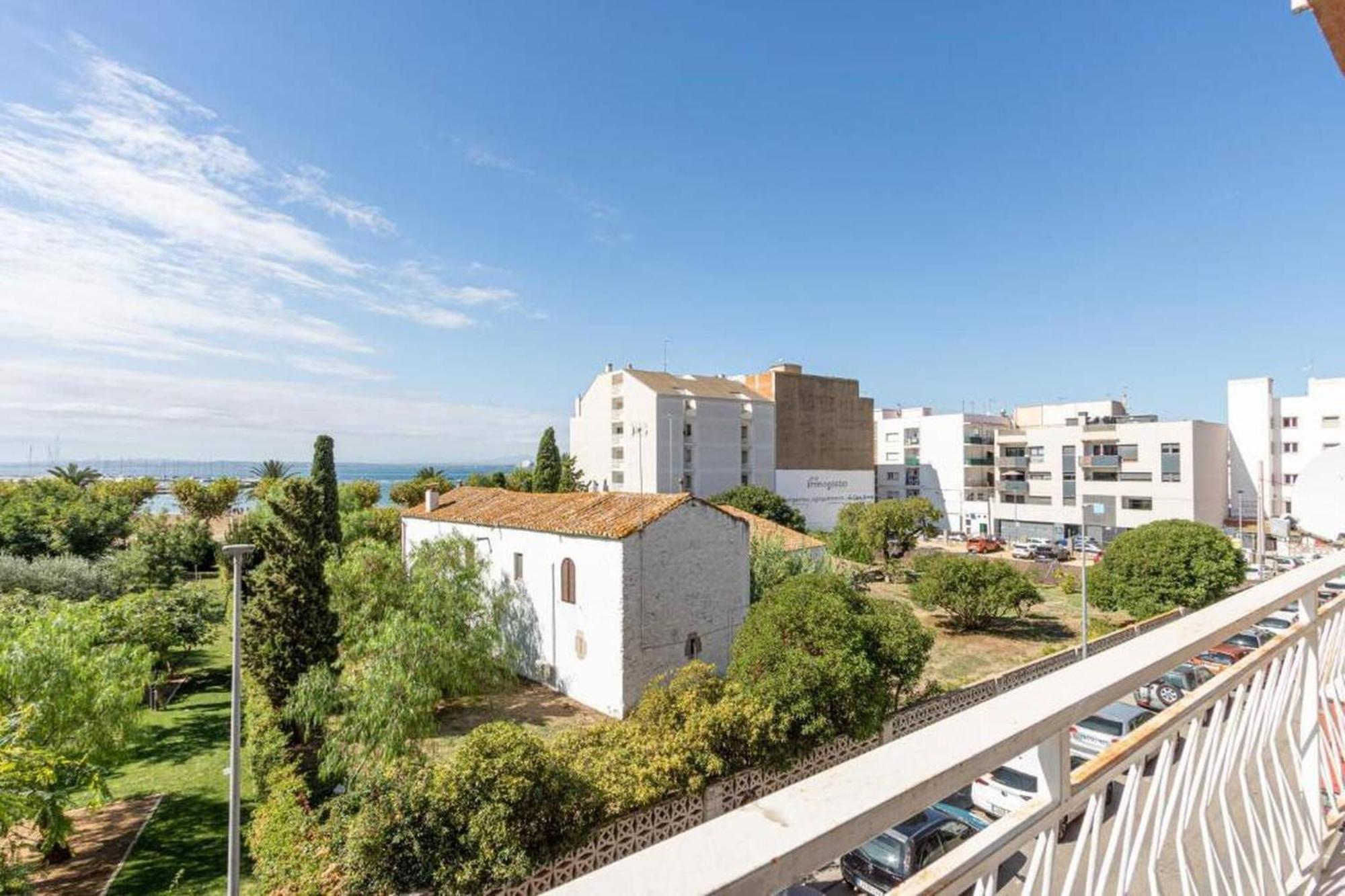 Apartamento Frente Al Mar Roses Exterior photo