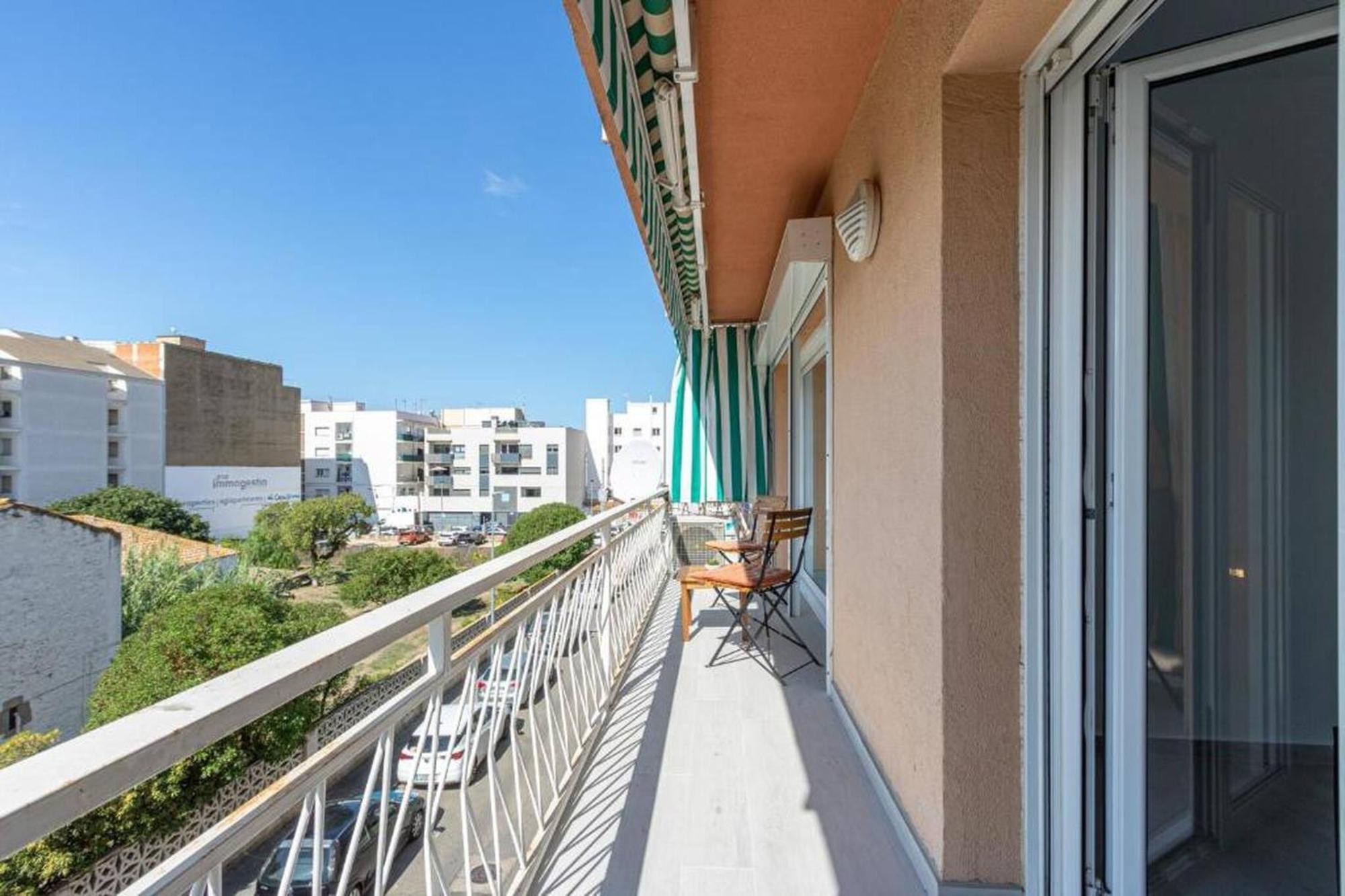 Apartamento Frente Al Mar Roses Exterior photo